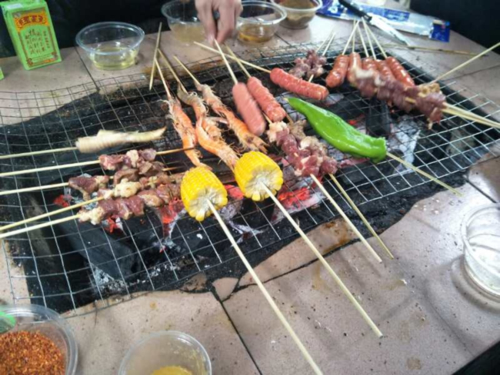元旦燒烤活動 元旦燒烤活動